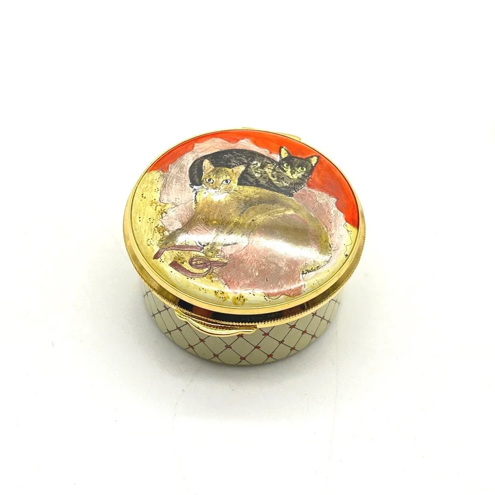 Staffordshire Enamels Kipples and Ginger Cat Trinket Box Mimi Vang Olsen England